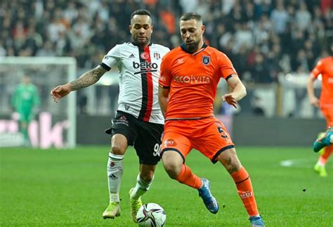 Cm Istanbul Basaksehir In Talks With Milan Over Discount On M