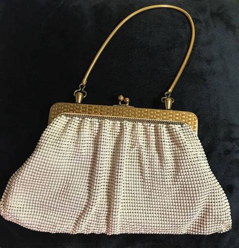 Vintage Whiting And Davis Mesh Purse Gem