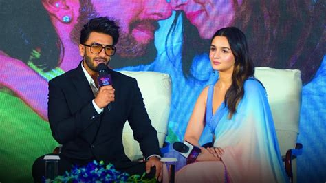 Alia Bhatt And Ranveer Singh Release Ve Kamleya Song In Delhi Rocky