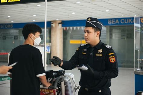 Bea Cukai Bekali Pengetahuan Kepabeanan Untuk Calon Pekerja Migran