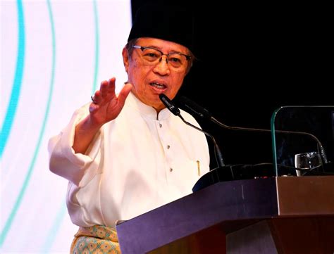 Abang Johari New Ministry A Fitting Move To Turn Malaysia Into Green Hub