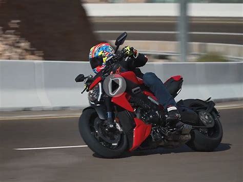 Ducati Diavel V4 Der Ultimative Performance Crusier MCN Review