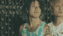 One Ok Rock Tomo One Ok Rock Tomo Tomo Kanki Discover Share Gifs