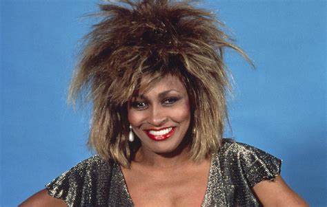 10 Best Tina Turner Songs of All Time - Singersroom.com