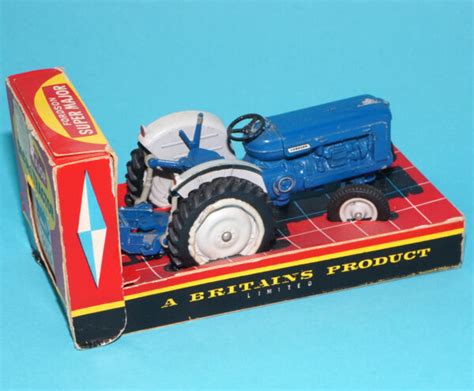 Britains Farm Fordson Super Major Tractor Boxed Mib England