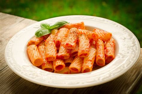 Maccheroni Con La Salsa Di Pomodori Immagine Stock Immagine Di