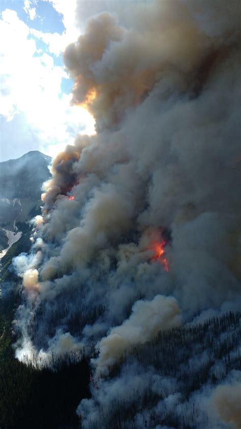 Smoke Chokes Alberta Skies As Crews Battle Forest Fire In Kootenay