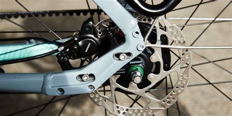 Bicycle Disc Brakes | How Do Disc Brakes Work on a Bike?