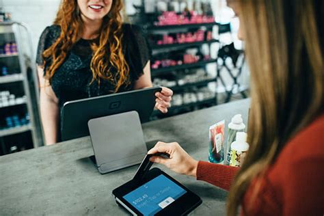 Descubra o que é checkout e impulsione vendas até mesmo no caixa