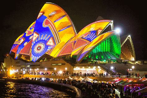 Sydney Opera House Light Show Think Small And Make It Big