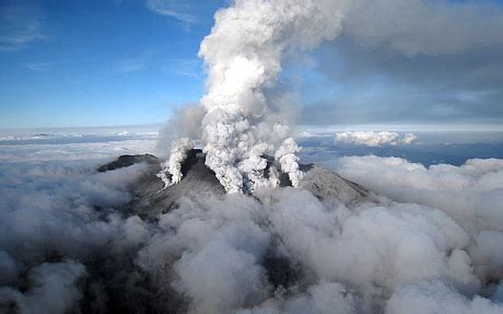 Mount Ontake: phreatic eruption in September 2014 kills 30+ hikers ...