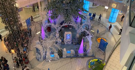 A Mall Filled With Christmas Decorations At The Center Free Stock Video Footage, Royalty-Free 4K ...