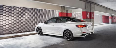 nissan sentra trims  configurations