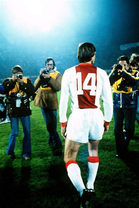 Johan Cruyff Football Total Wallpapers Wallpaper Cave