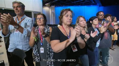 Jornal Nacional faz homenagem histórica a Gloria Maria Televisão