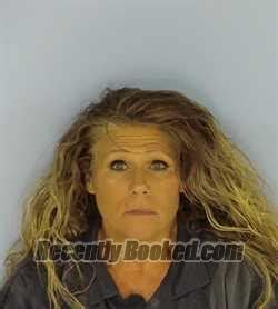 Recent Booking Mugshot For Amber Dawn Arbuckle In Walton County Florida