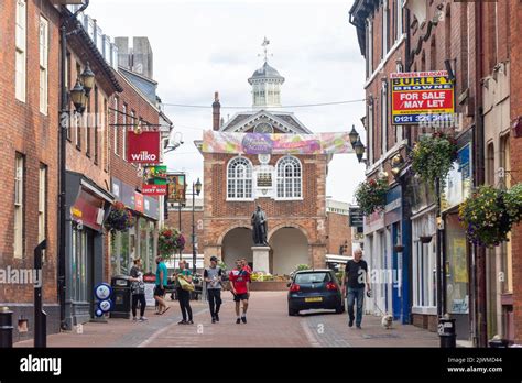 Tamworth town hall from market street centre town downtown staff hi-res ...