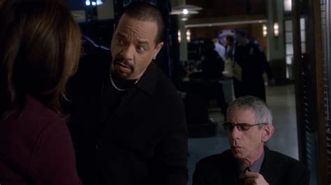 Detective Fin Tutuola & Sergeant John Munch | Special victims unit, Law and order svu, Law and order