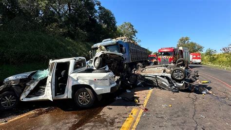 Quatro Mortos E Um Gravemente Ferido Em Acidente Na BR 163 Em Marechal