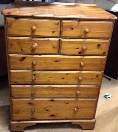 SOLID PINE WOOD LARGE CHEST OF DRAWERS BY DUCAL EXCELLENT WORKING