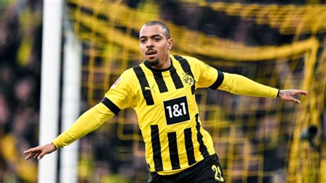 Dortmund star Donyell Malen wants to return to Arsenal