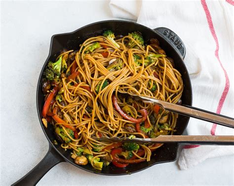 Stir Fry Noodles Fast Healthy Recipe WellPlated