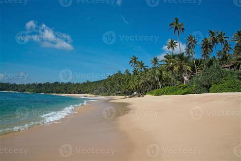 Paradise beach 715827 Stock Photo at Vecteezy