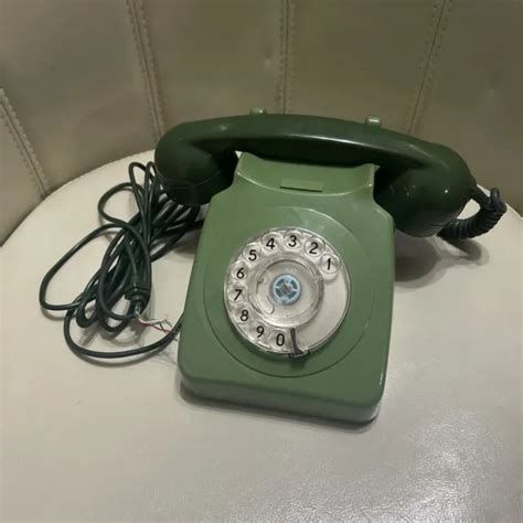 ORIGINAL VINTAGE ROTARY Dial Two Tone Green 746 Telephone Unconverted