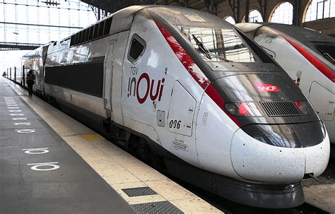 Tgv Euroduplex High Speed Double Decker Train All Pyrenees France