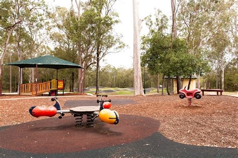 DM Henderson Park in Macgregor | Brisbane Kids