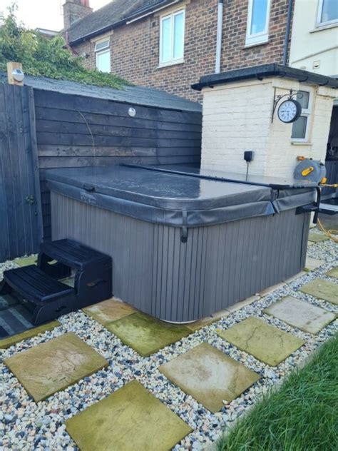 Force 8 Hot Tub For Sale From United Kingdom