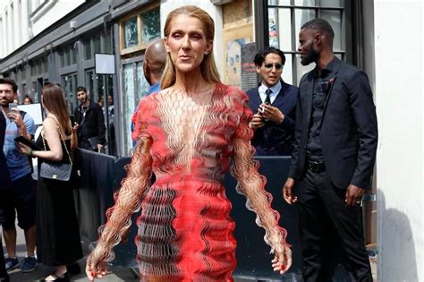 Celine Dion Makes Rare Appearance At Grammys Amid Sps Diagnosis