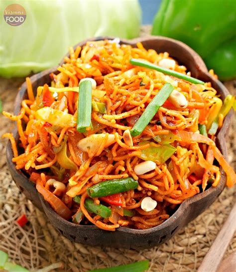 Chinese Bhel | Bhel Puri Recipe | Chinese Bhel Puri | Vismai Food