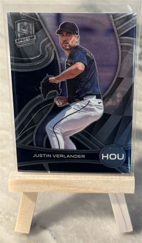 2022 Panini Chronicles Baseball Spectra 29 Justin Verlander Houston