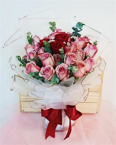 I Love You Bouquet - Code FBQ17 - Romantic Flower Bouquet for Her