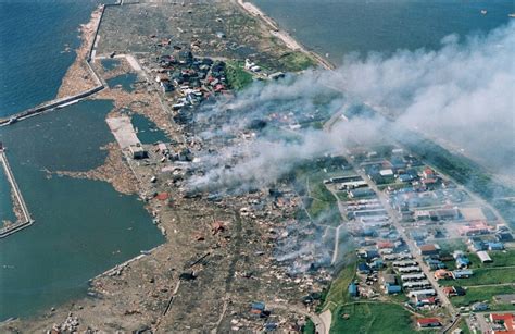 写真特集：平成の記憶 地震、豪雨、噴火相次いだ災害 写真特集214 毎日新聞