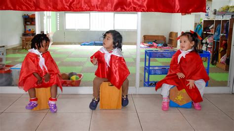 Al ritmo del cajón las madres cuidadoras de Cuna Más acompañan el sano