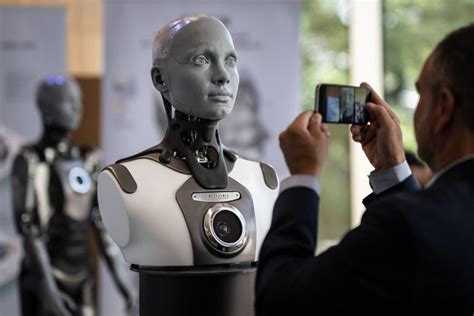 Ai Could Be 10 000 Times Smarter Than Humans In 10 Years Softbank Ceo