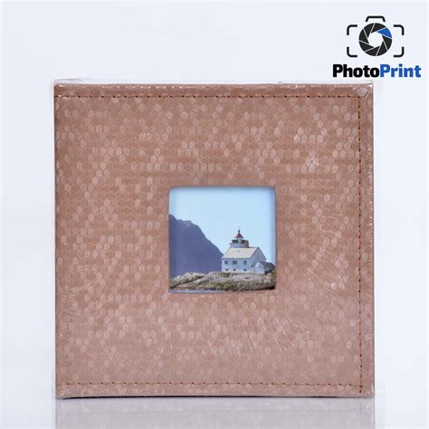 Поръчай Луксозен албум 100 снимки Gold на ТОП цена | PhotoPrint