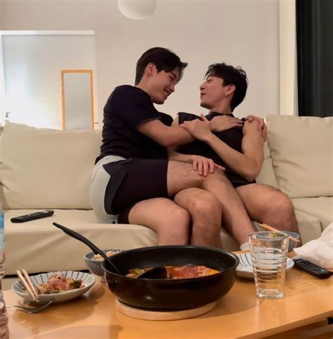 Pin By Beccs On Actors Cute Gay Couples Couple Poses Reference Gmmtv Actors