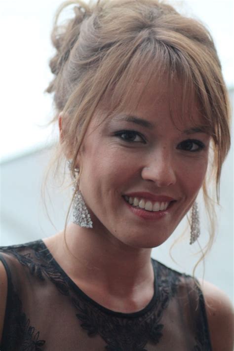Pictures of Élodie Fontan