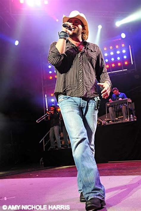 Toby Keith And Trace Adkins At Riverbend Cincinnati Cincinnati Citybeat