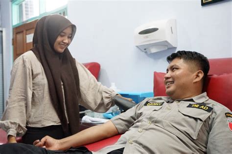 Aksi Donor Darah Hut Ke Penerangan Tni Ad Di Kota Madiun