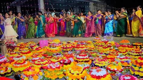 Saddula Bathukamma Celebrations 2023 రాష్ట్రవ్యాప్తంగా ఘనంగా సద్దుల బతుకమ్మ సంబురాలు