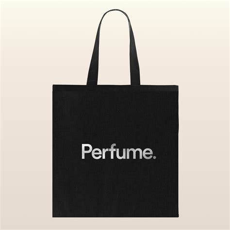 Silverperfumetotewebsitecheckout4b64a36c 12f9 4e6f 9482 F45cb0280131