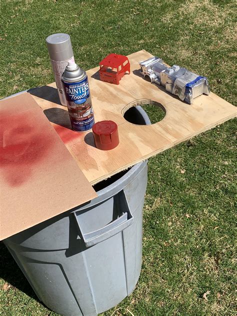 What’s not better than spray painting outside on a nice day : r/modelmakers