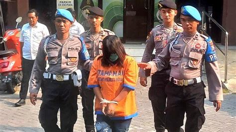 Sediakan Layanan Kencan Online Di Sidoarko Perempuan Bojonegoro