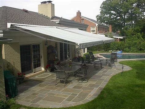 Retractable Deck And Patio Awnings Your Future Your Future Is So Bright You Want To Be In The