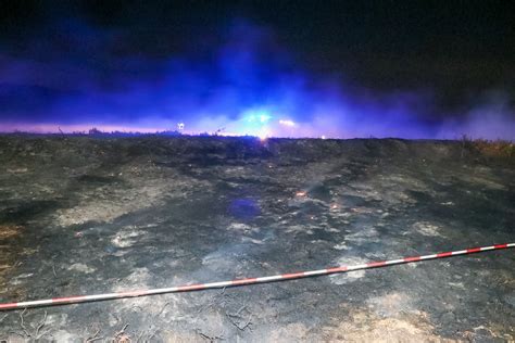 Flinke Heide Brand Langs De Aardhuisweg In Uddel Brandweer Rukt Groots Uit