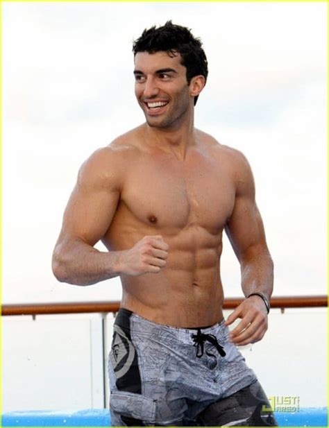 Picture Of Justin Baldoni